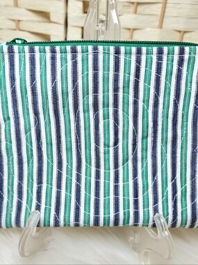 Handmade Quilted Zipper Pouch 100% Cotton Fully Lined Cosmetic Travel Bag